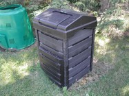  The Compost Container